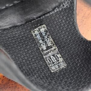 Crocs Sexi Flip Sandals Women's 7 Black T Strap Comfort Ankle Strap Thong Flat